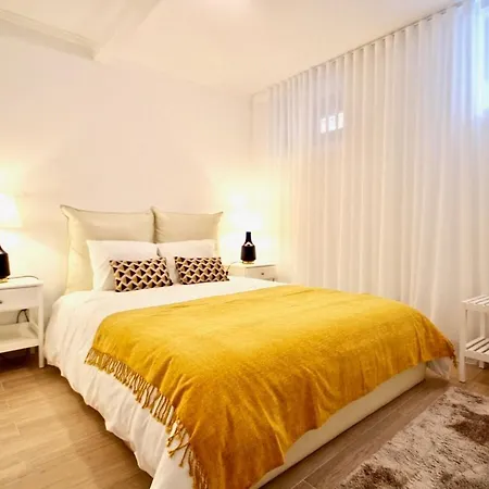 Appartement Akicity Mouraria Sun Lissabon